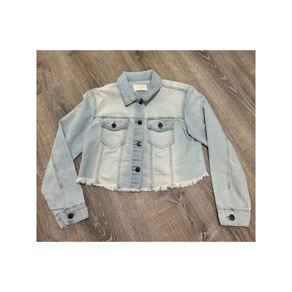 Tinsel Town Light Wash‎ Cropped Denim Jacket Raw Hem XS Casual